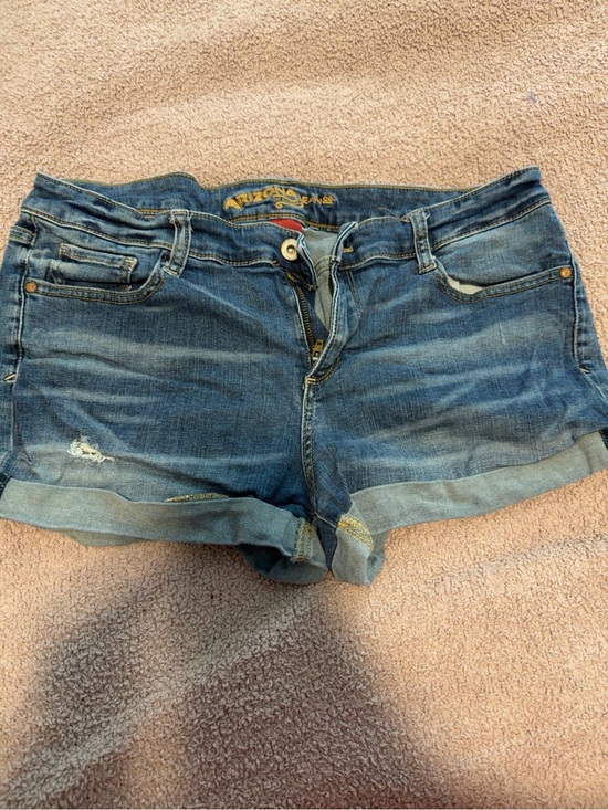 Arizona Jean Company Pants - Arizona Jean Co. Women’s Denim Cuffed Shorts Size 15